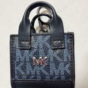Michael Kors  Black Bag AirPod holder